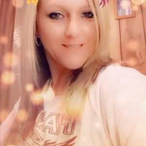 Meet your Posher, Deena